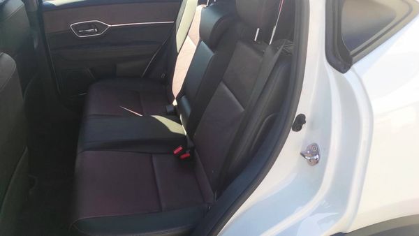 Замовити Toyota Corolla біла на весілля Київ ціна