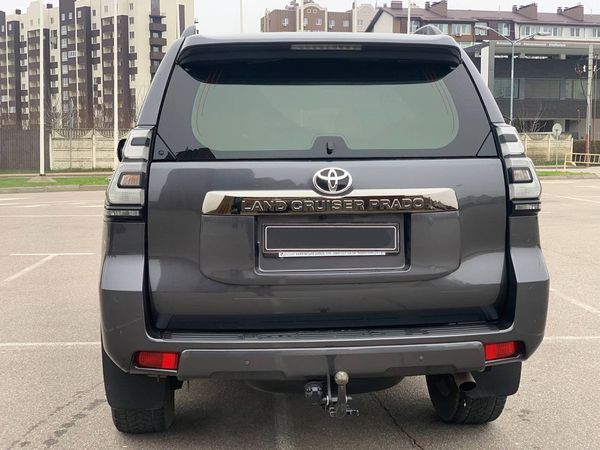 Замовити Toyota Prado 70 Anniversary на весілля Київ ціна