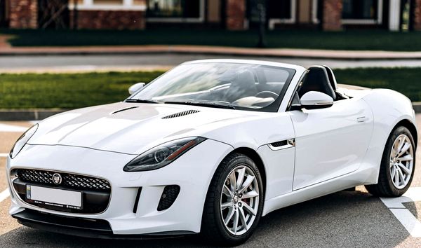Прокат Jaguar F-Type кабріолет білий без водія Київ – ціна