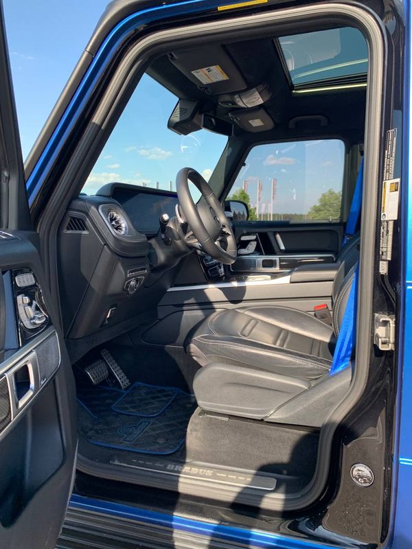 Mercedes-Benz G800 Brabus cиній — прокат «Кубік» без водія в Києві | ціна