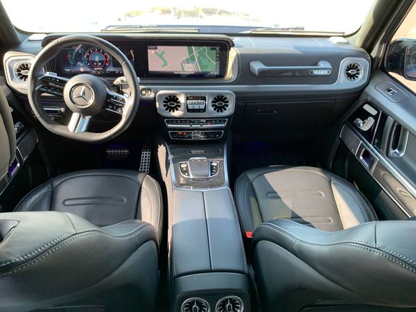 Mercedes-Benz G800 Brabus cиній — прокат «Кубік» без водія в Києві | ціна